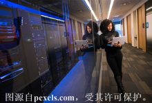 外贸网站空间域名怎么买-三五互联知识库