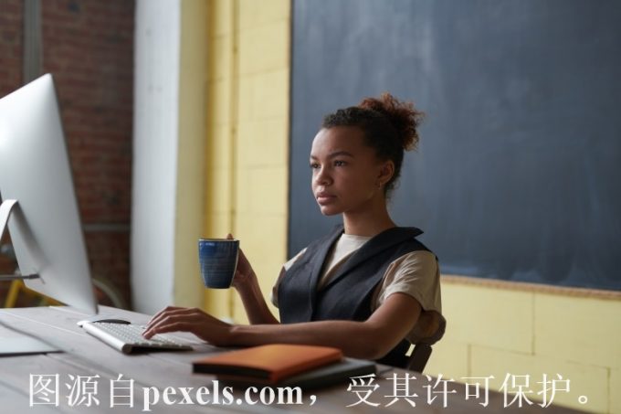 搭建网站的主机