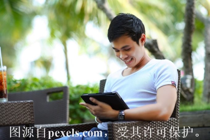 在哪里查询抢注到期域名