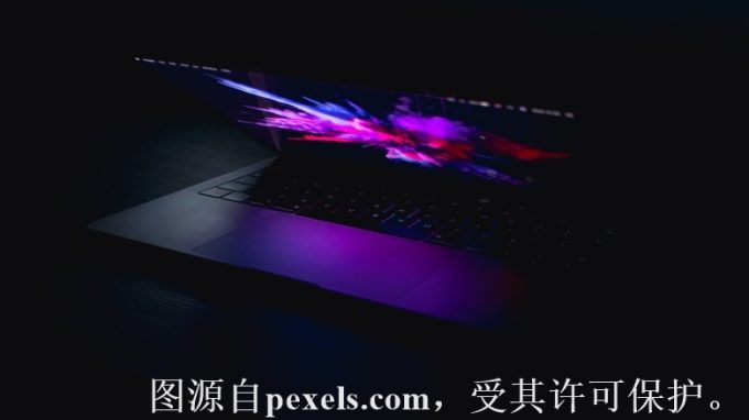 一个域名大概能卖多少钱