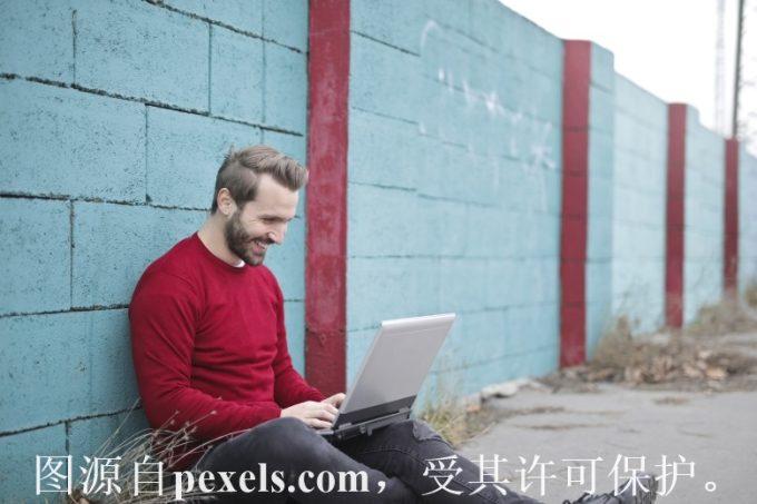 中文域名续费多少钱一年